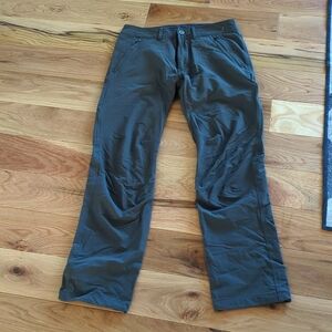 Kuhl Transcendr Black Moss 31x32